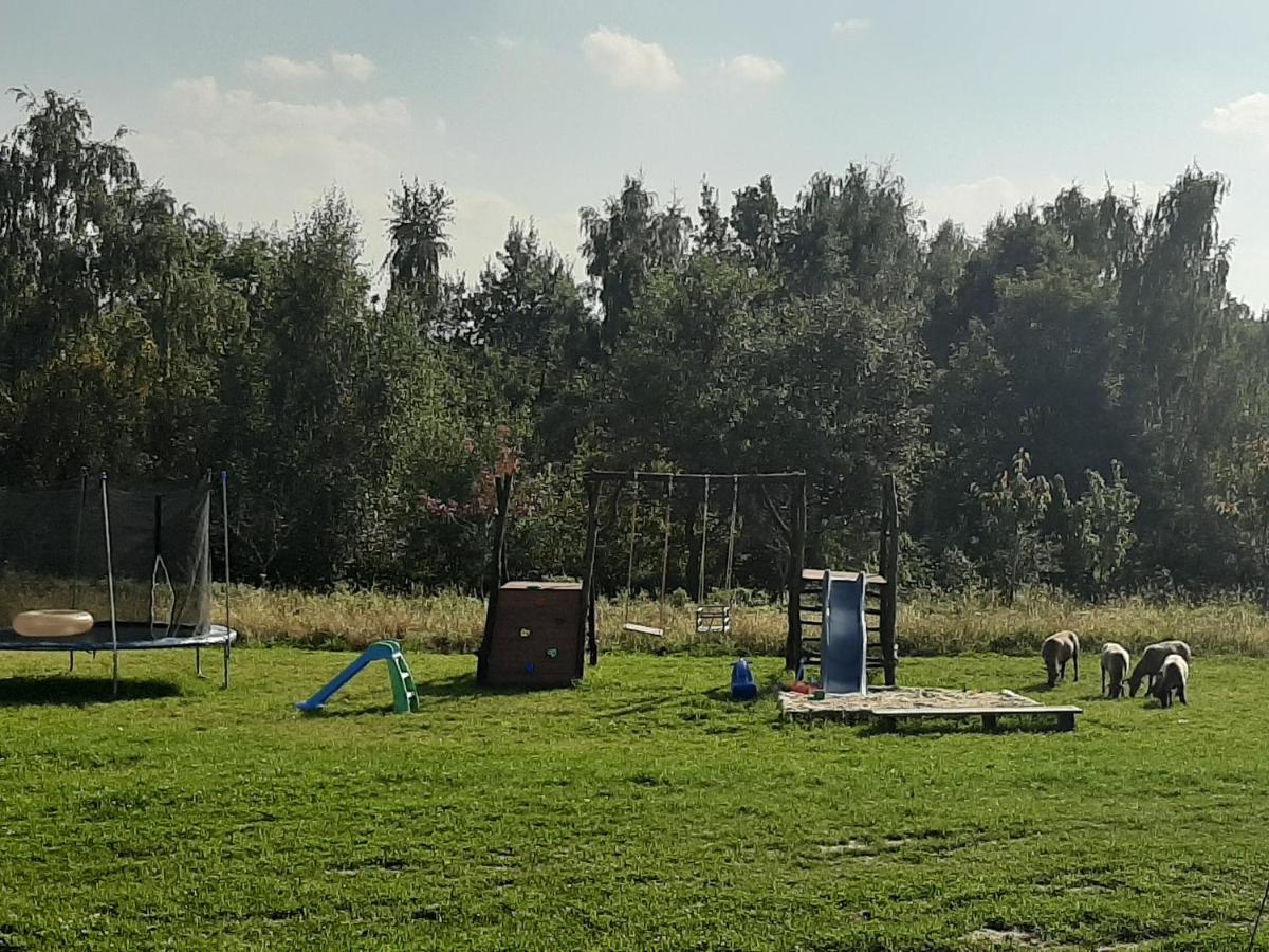 Gosp. Agroturystyczne Stary Gaj Villa Zerkowice Ngoại thất bức ảnh
